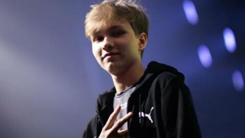 他通过犀利 他通过犀利