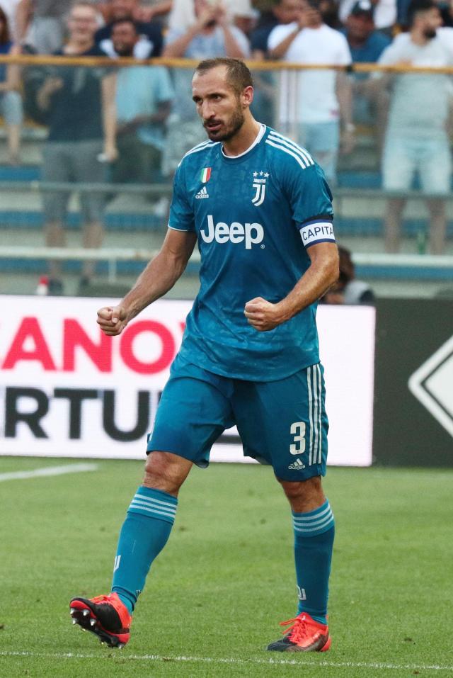 因此队伍更 因此队伍更